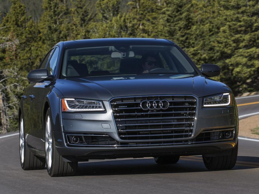  Audi A8 L 3.0 TDI Quattro (D4) 2014 года  (NA) (фото 13 из 19)